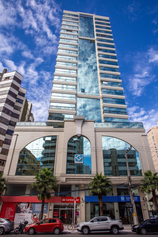 Residencial Villa de Siena — fachada, Meia Praia, Itapema